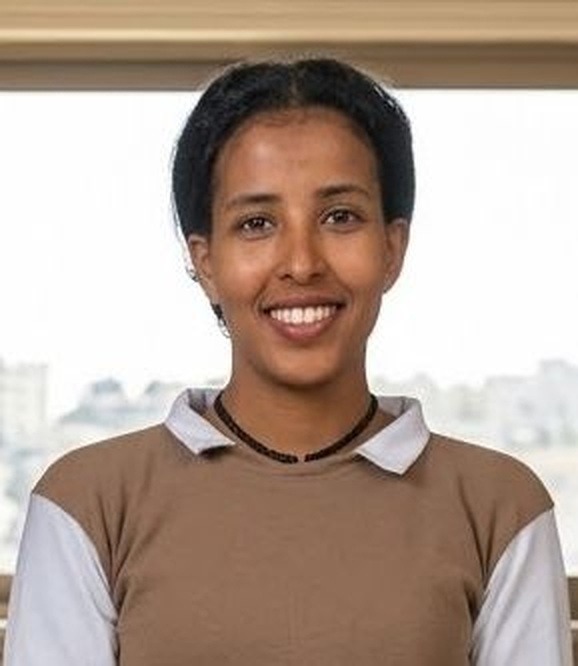 Ethiopian Housemaid