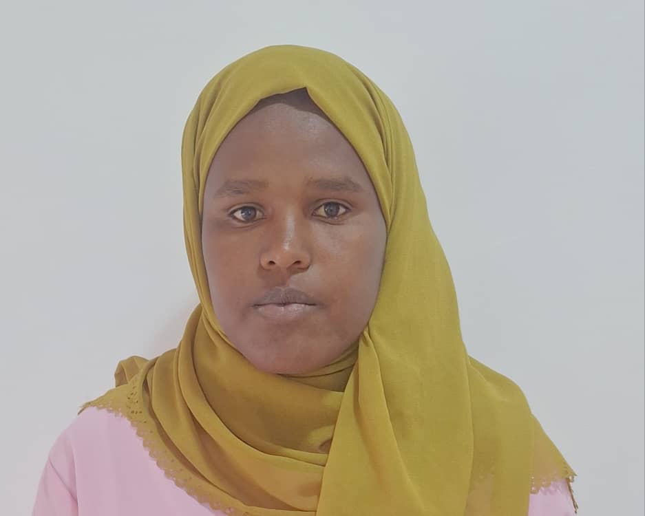 Ethiopian Housemaid